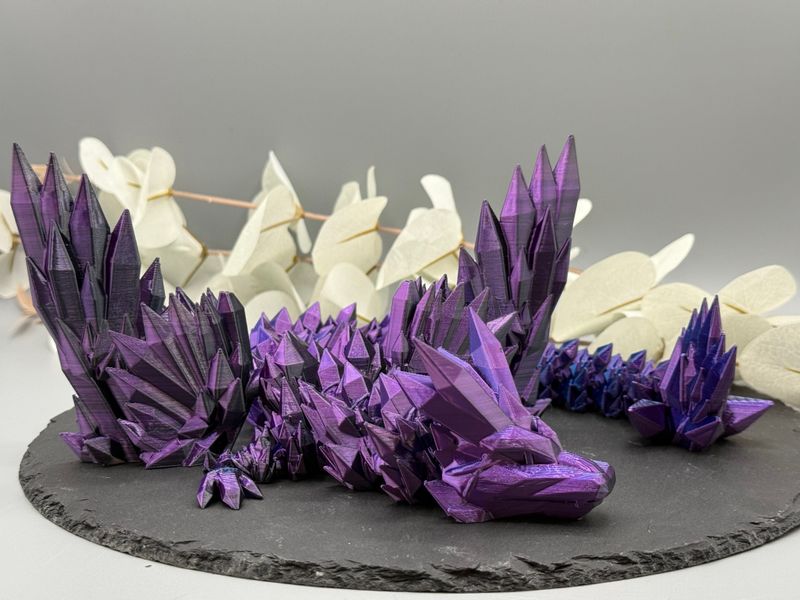 Kristalldrache mit Flügeln