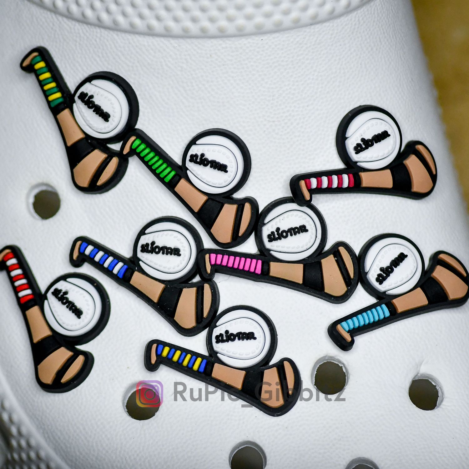 Hurl &amp; Sliotar (Various Grip options)