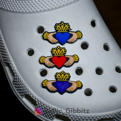 Claddagh Ring symbol croc charms (various colours)