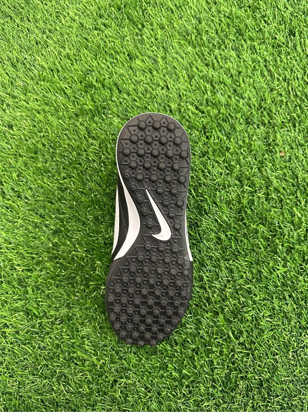 Nike Premier TF