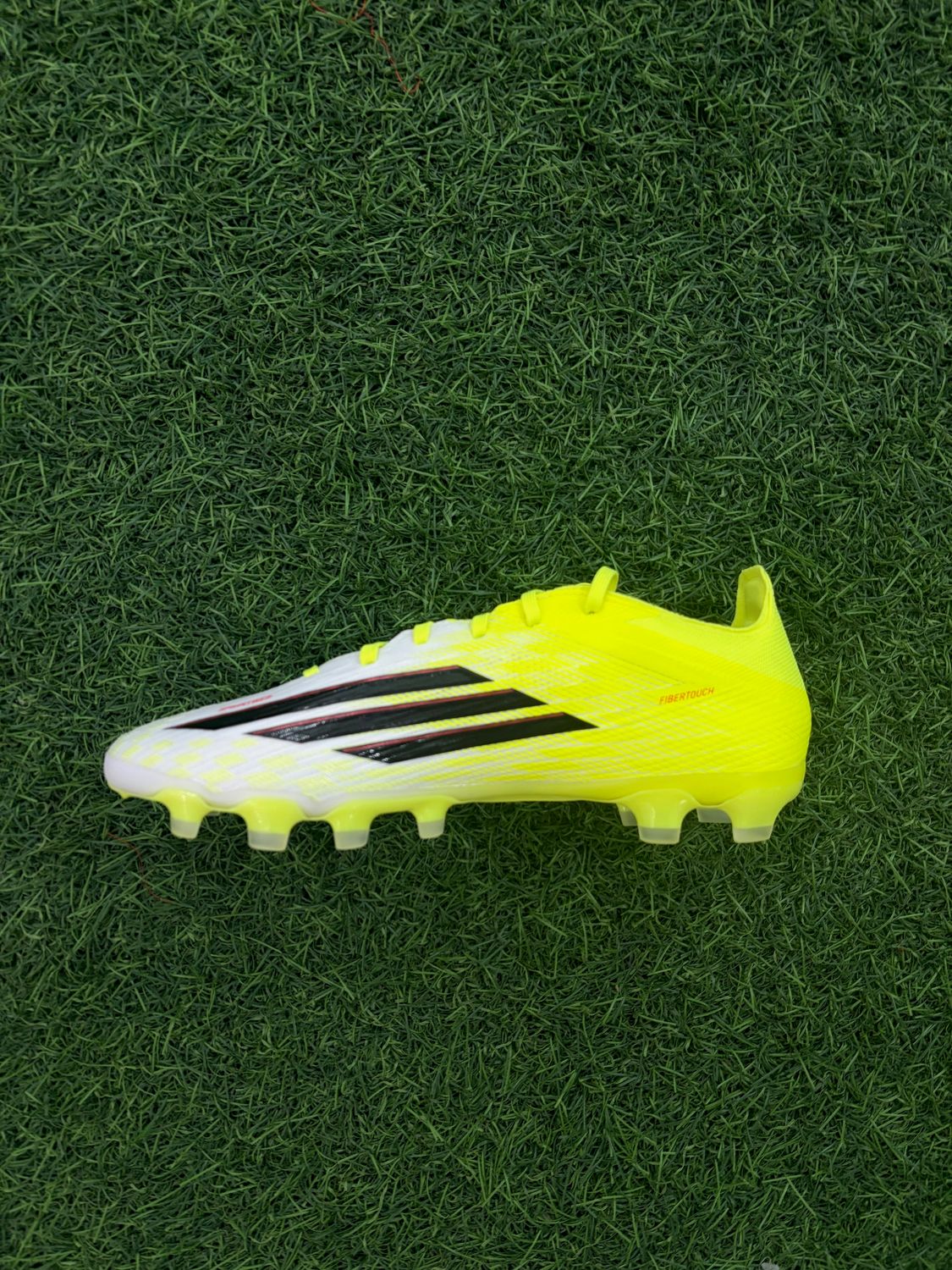 Adidas F50 MG