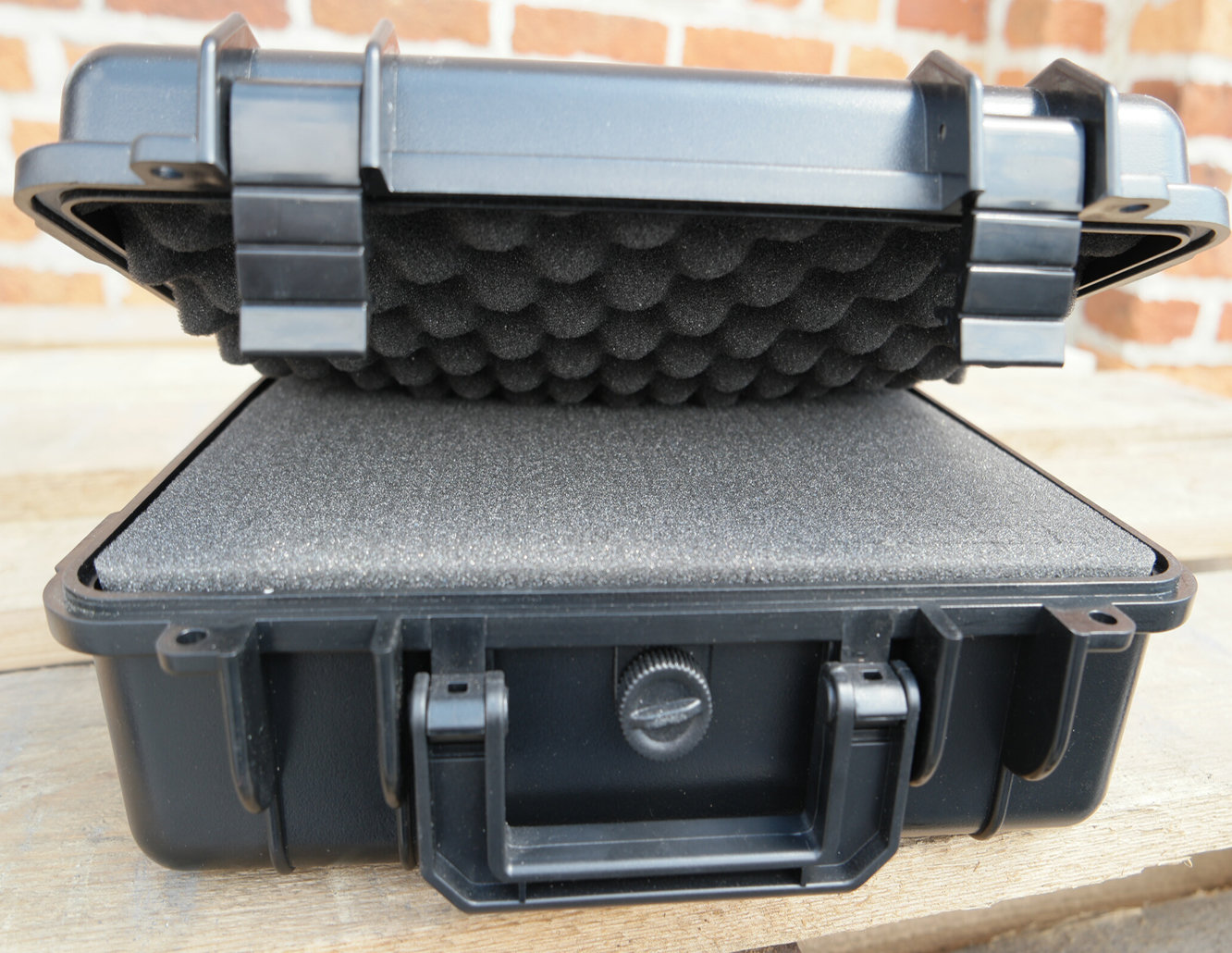 BOX WATERDICHT ZWART
