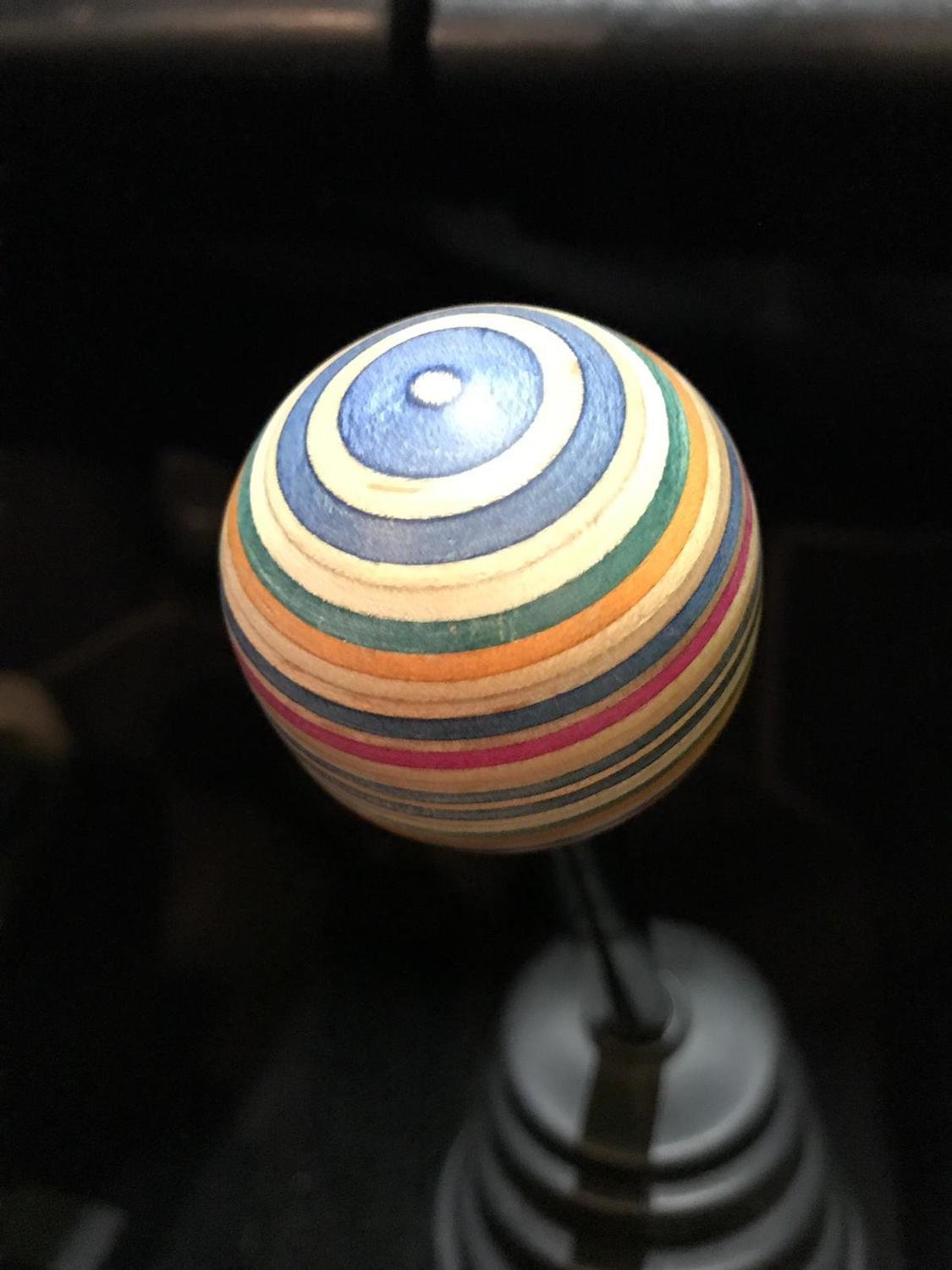 Porsche 917 style outlaw shift knob