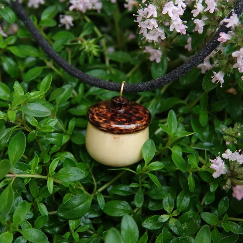 Acorn pendant necklace