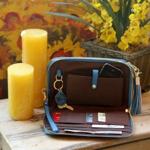 Concealed Carrie Cool Blue Compact