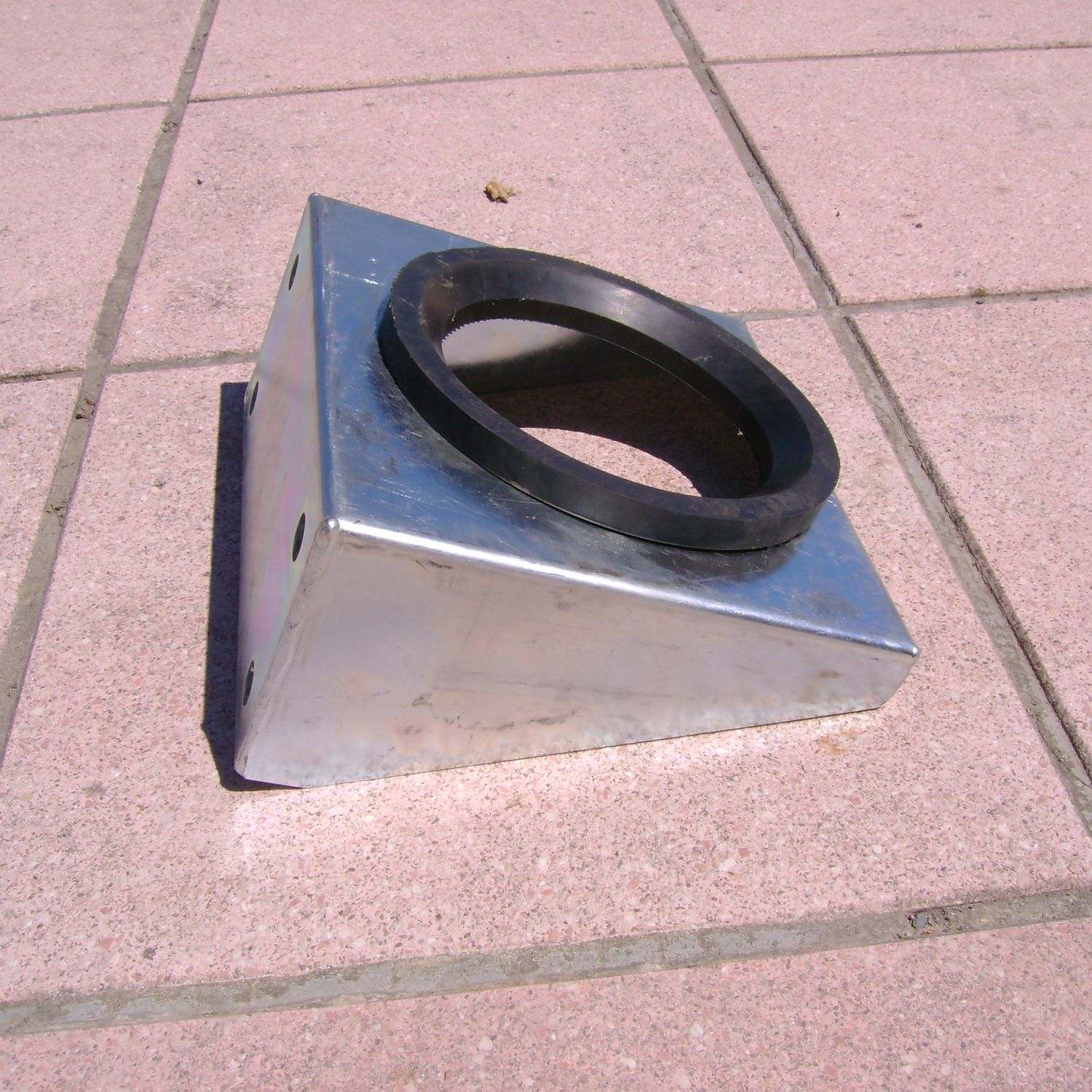 Bracket for Hydraulic Accumulator