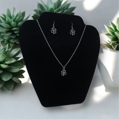 “Shamrock” Jewellery Set