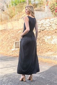 SOLID SLEEVELESS MAXI DRESS