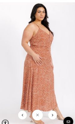 PLUS SIZE SLEEVELESS V-NECK BUTTON UP FLORAL MAXI DRESS