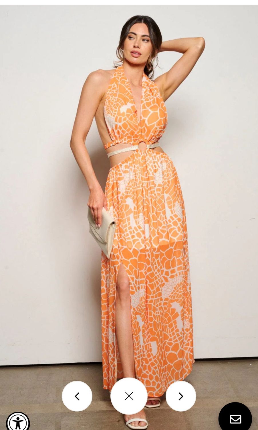 WOMEN&#39;S SLEEVELESS OPEN BACK HALTER NECK CUT OUT PRINTED MAXI DRESS