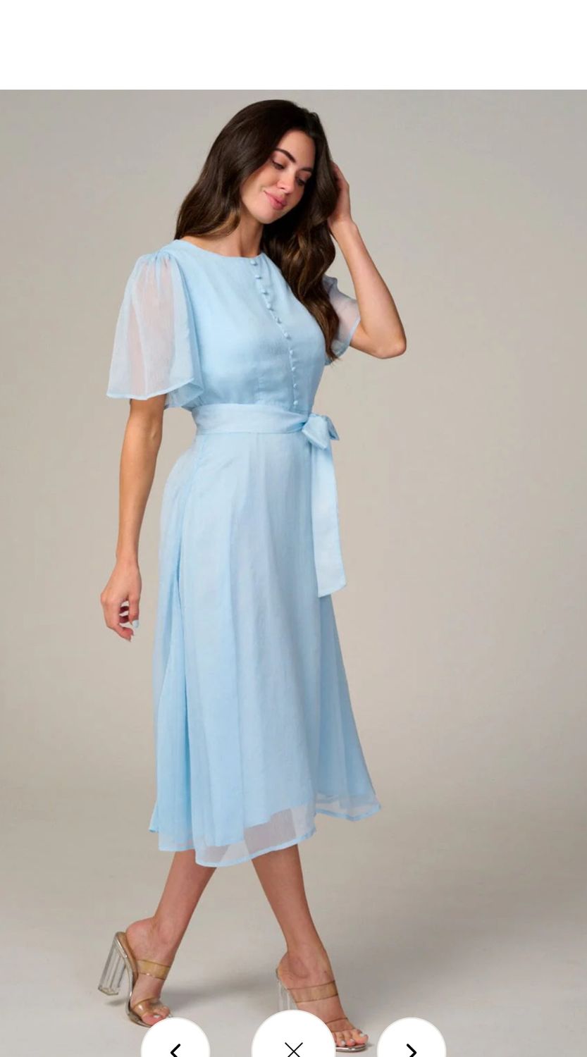 WOMEN&#39;S SHORT SLEEVE BUTTONS DETAILED SELF TIE MIDI DRESS
