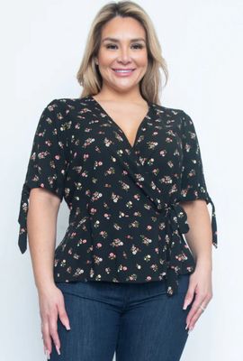 Plus Size Short Sleeve Top