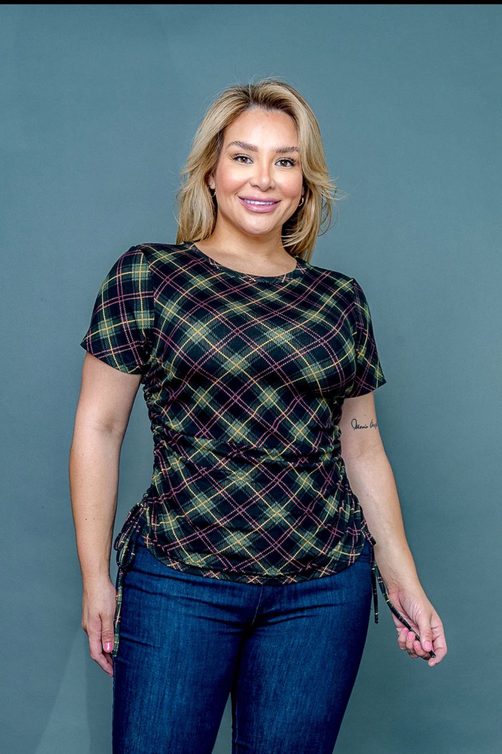 Plus Size Argyle Print Short Sleeve Top with Drawstring Ruched Sides