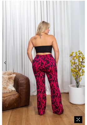 Shooting Star&#39; Plus Size Star Print Flare Leg Pants
