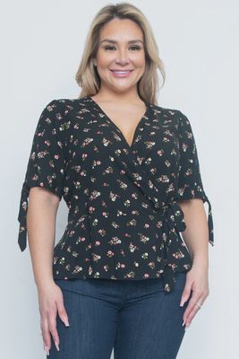 Plus Size Short Sleeve Top