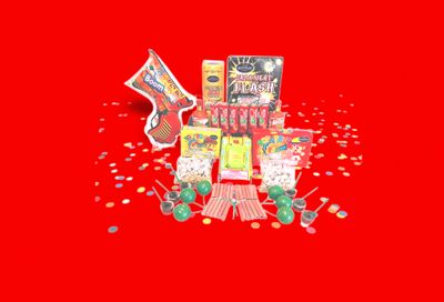 PARTY FAVORS ASSORTMENT