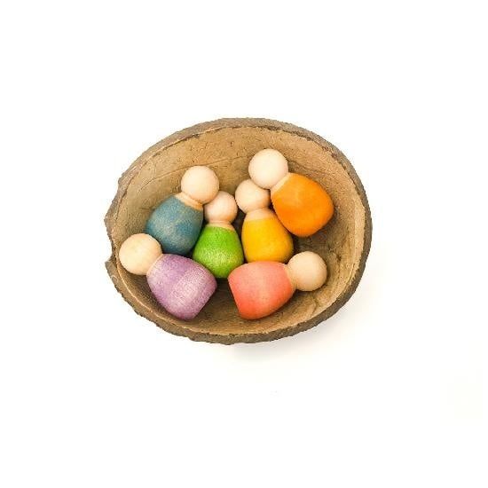 Wood Coloured Baby Nins 6 pcs in Coconut Shell – Grapat