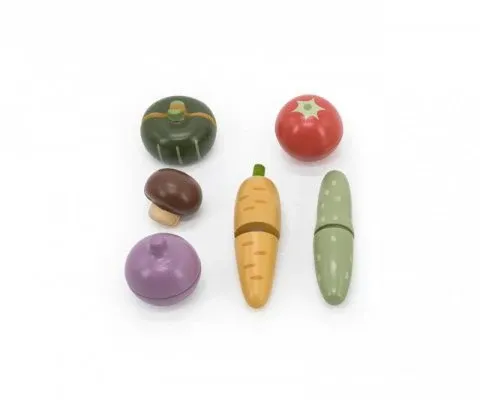 Tabla y verduras para cortar