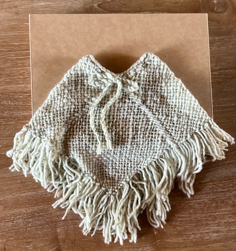 Poncho de lana merino