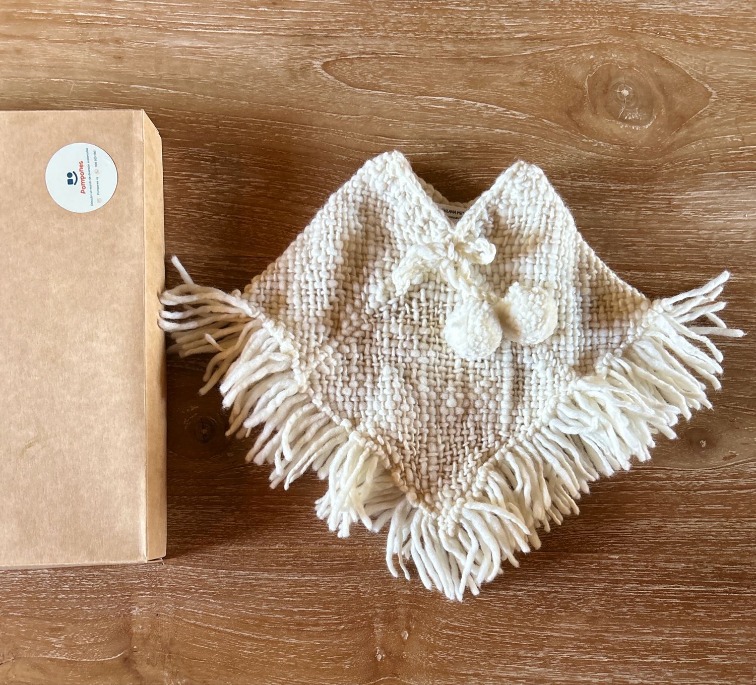 Poncho de lana merino