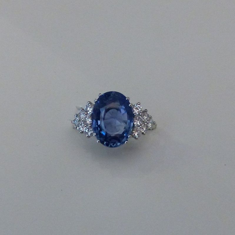 Bague Saphir diamants
