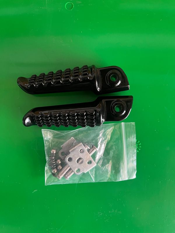 Reposapiés de Copiloto Para Motos Kawasaki