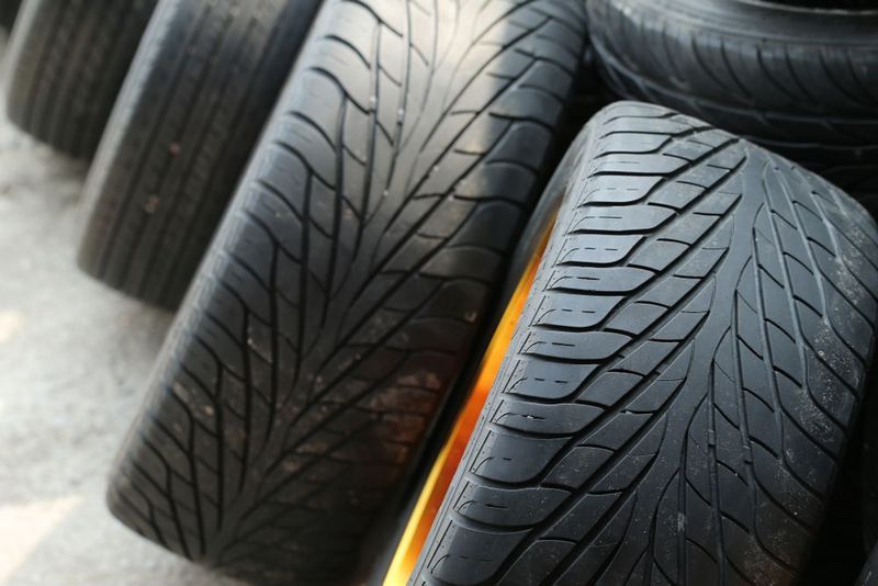 Austone SP-801 — BJM Mechanical Mufflers & Tyres In Oxenford, QLD