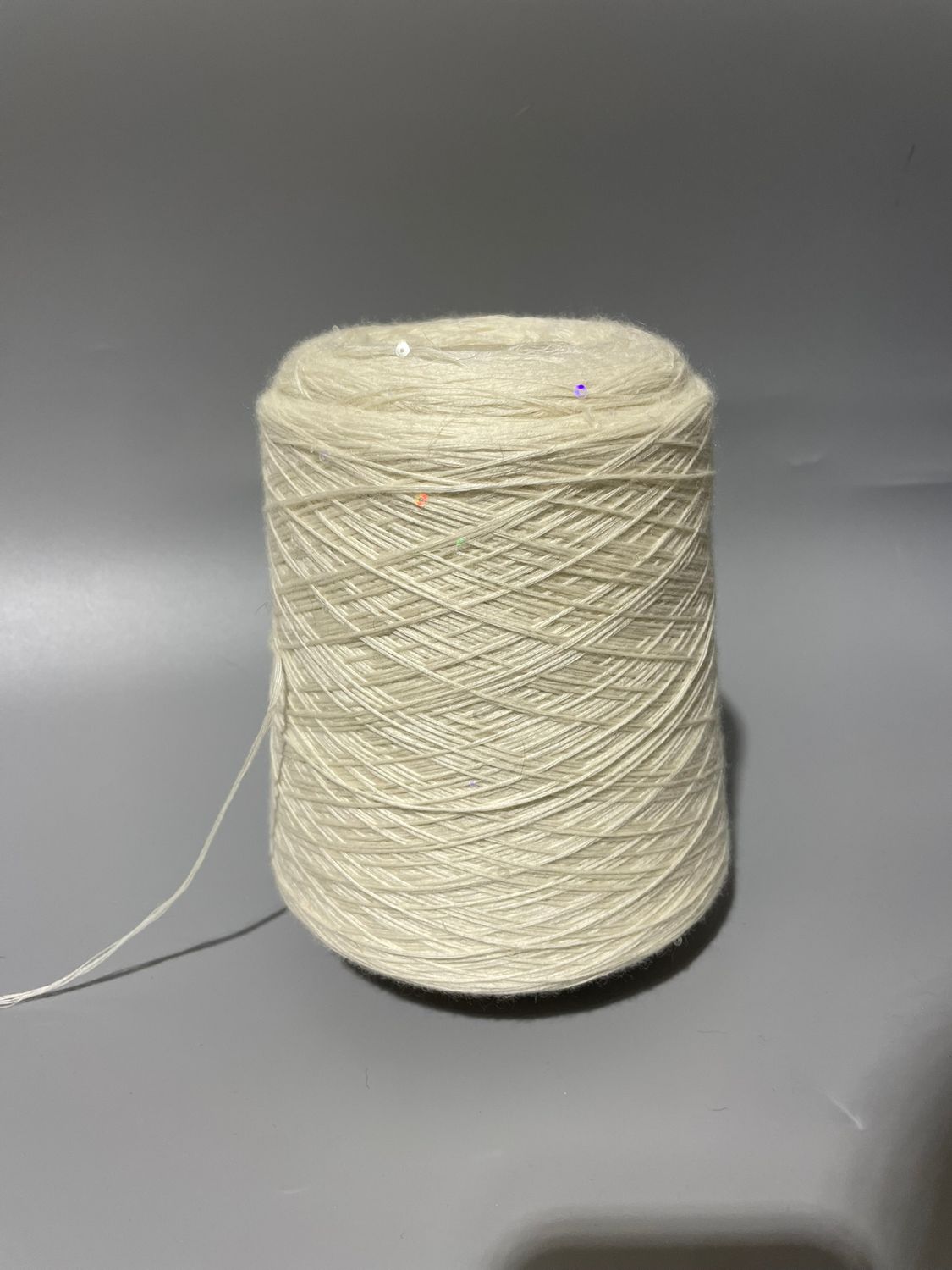 G&amp;G Filati cashmere with transparent sequins, 500m/100 gr, 100% cashmere