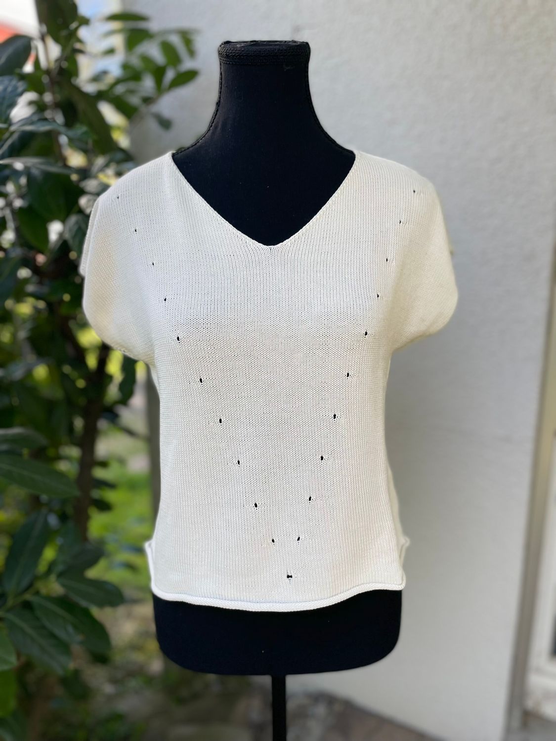 T-shirt in milky white, 70%cotton 30%silk, size S/M