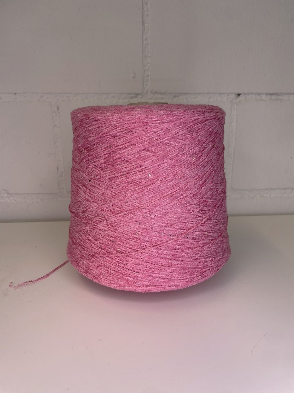 BOUCLE COTTON 440m/100gr, 75% cotton 25% nylon+ 2mm silver sequins pink with sequins