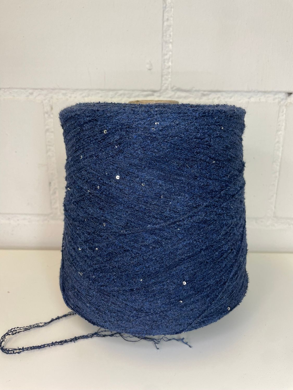 BOUCLE COTTON 440m/100gr, 75% cotton 25% nylon+ 2mm silver sequins dark blue with sequins