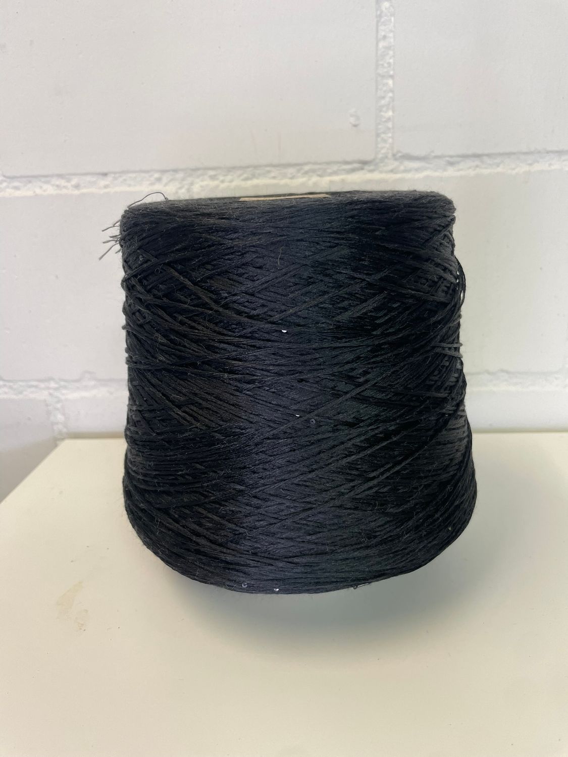Mulberry SILK 300m/100gr, 100% Mulberry silk+ 2mm black sequins black with sequins