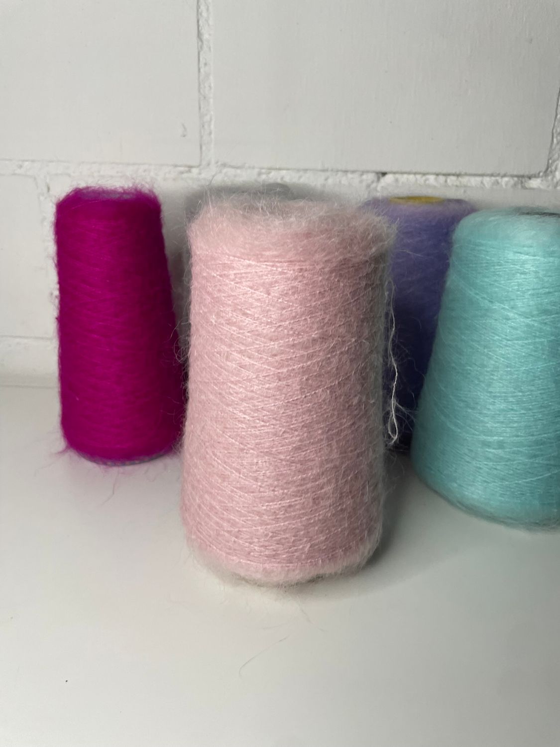 170 gr DIAMANT Super kid 950m/100gr, 70%Superkidmohair 30 PA, light pink