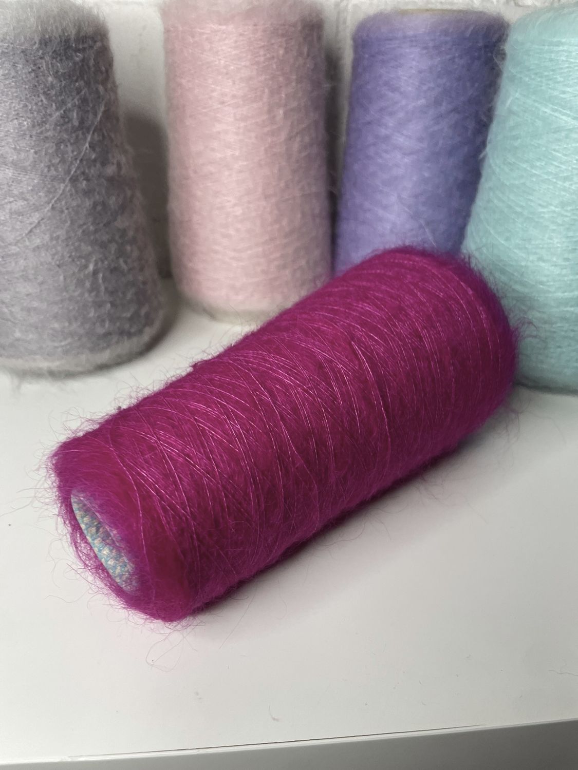 DIAMANT Super kid 950m/100gr, 70%Superkidmohair 30 PA,fuchsia