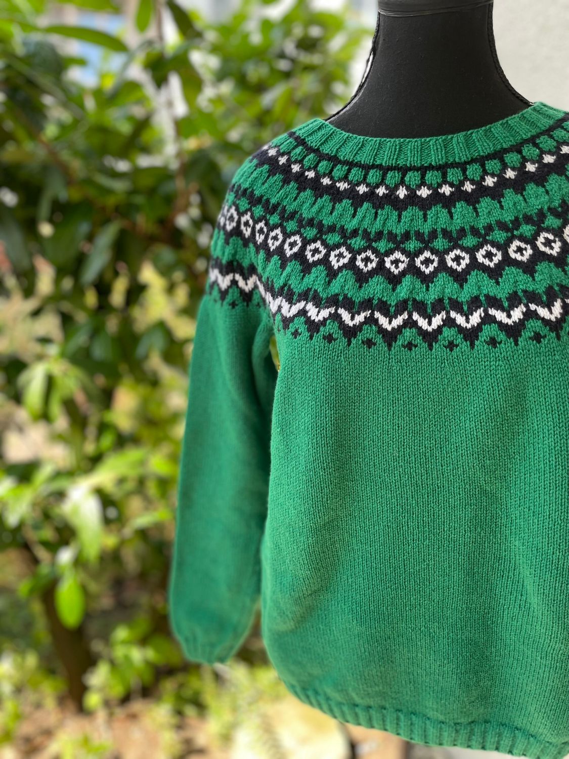 LOPI sweater, 100% merino wool extrafine, green/navy/white, size ladies M