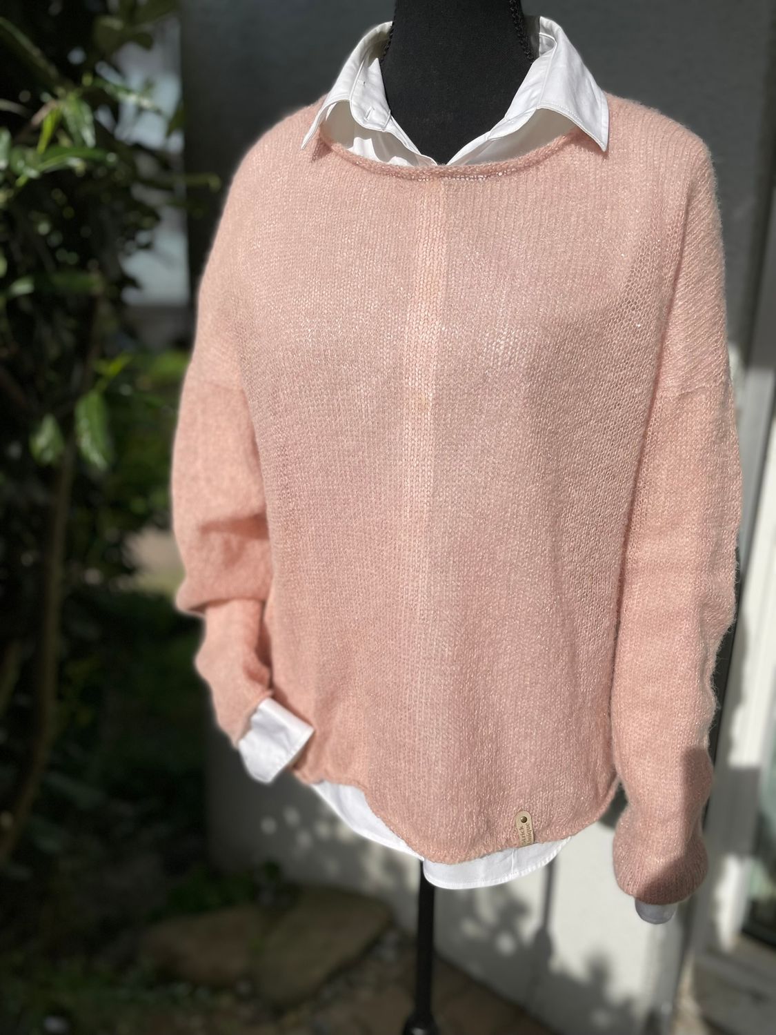 Lightweight sweater made of brushed alpaca with decent lurex, antique pink, 67% baby alpaca 10%Merino 23PA, size S/M