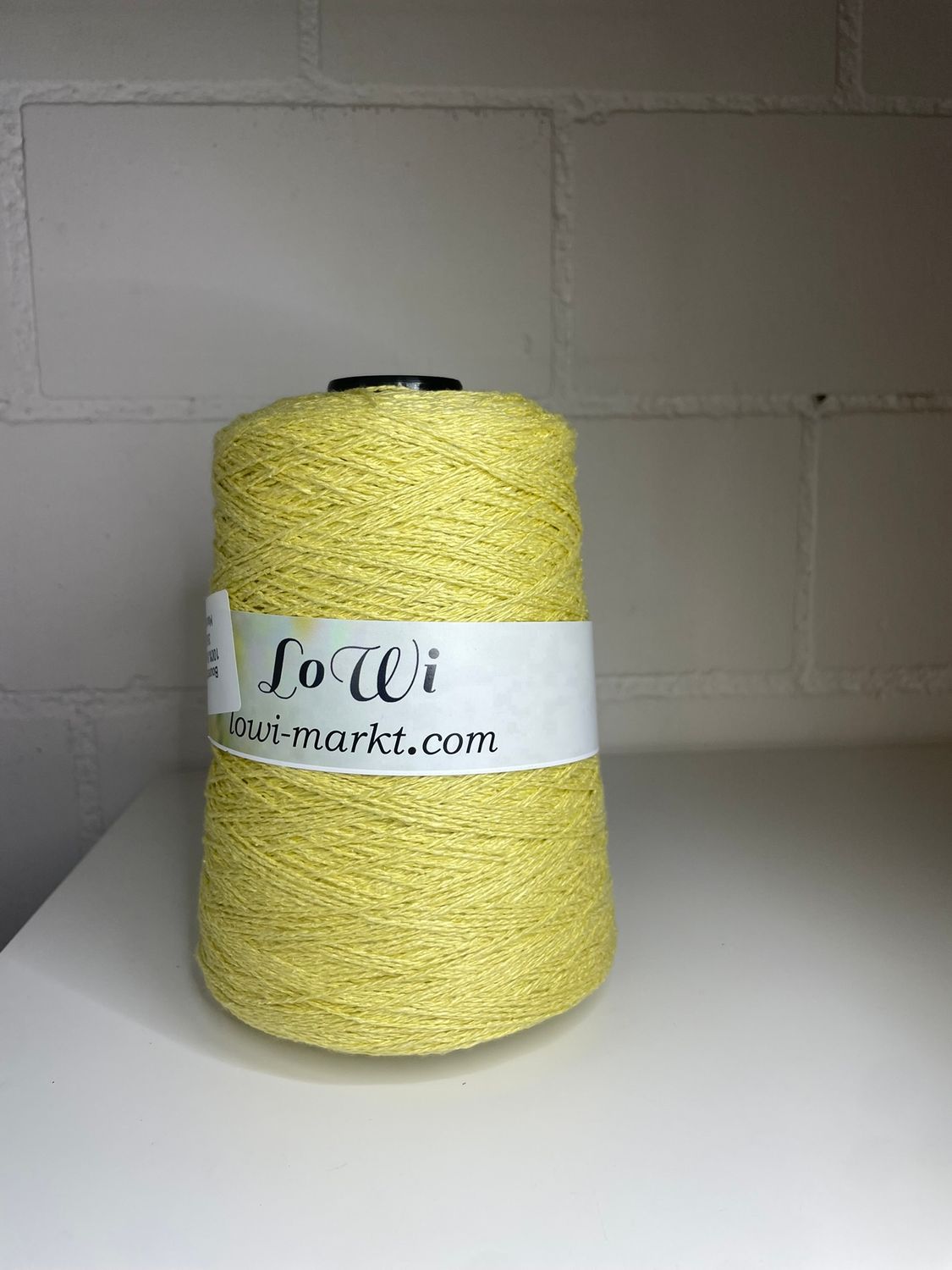 310 gr Bourette silk, 350m/100g, 100% bourette silk, No. 136 QUINCE