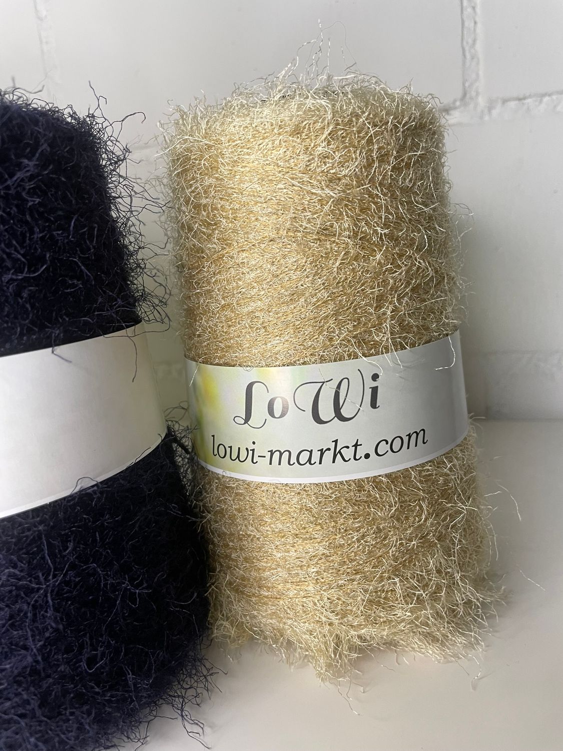 Luxury Fringed Yarn 520m/100g, 58% silk, 42% cashmere, beige