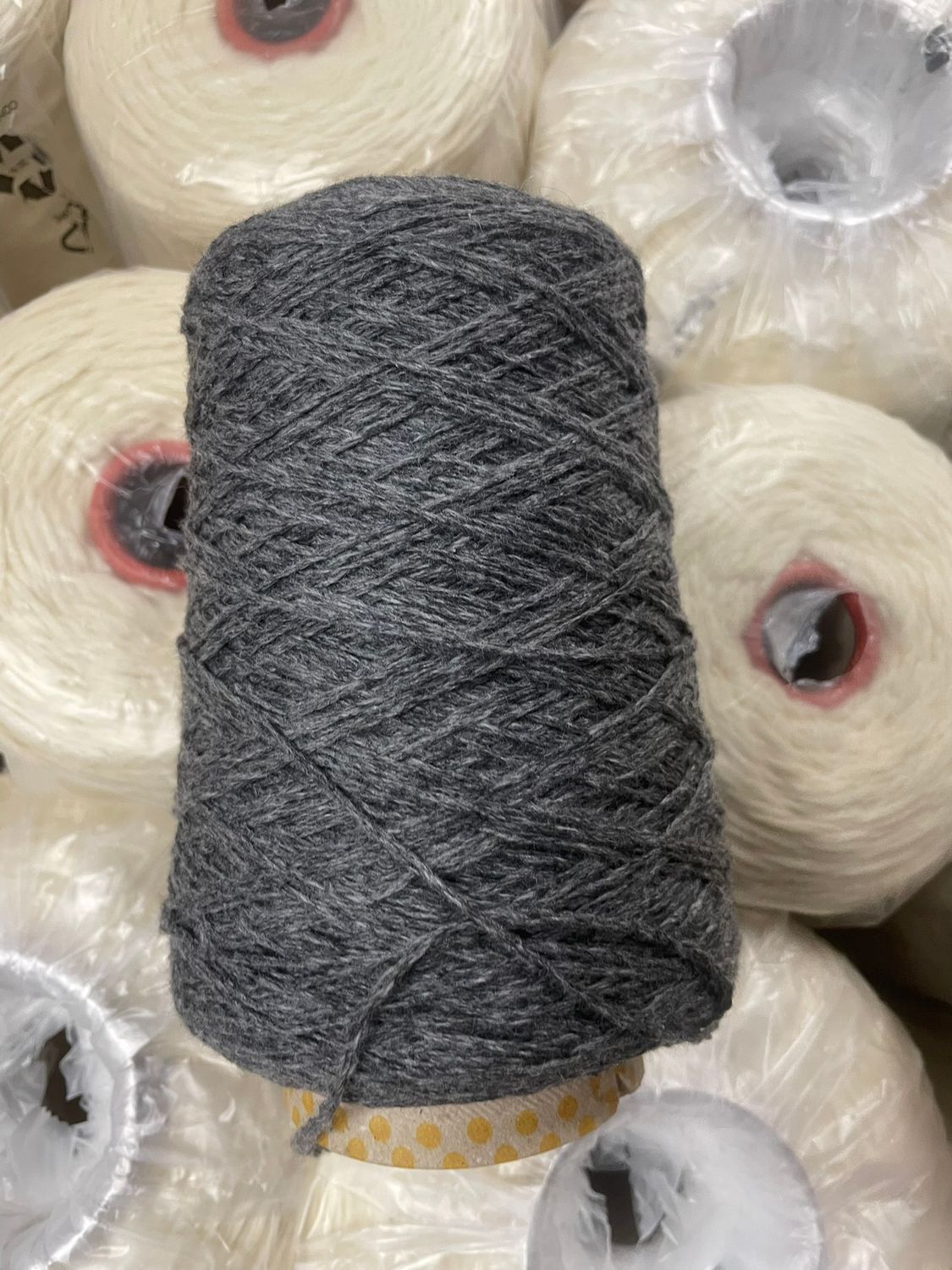 235 gr Biagiolli Modesto LUXUS Cashmere , 275m/100 gr, 100% cashmere grey