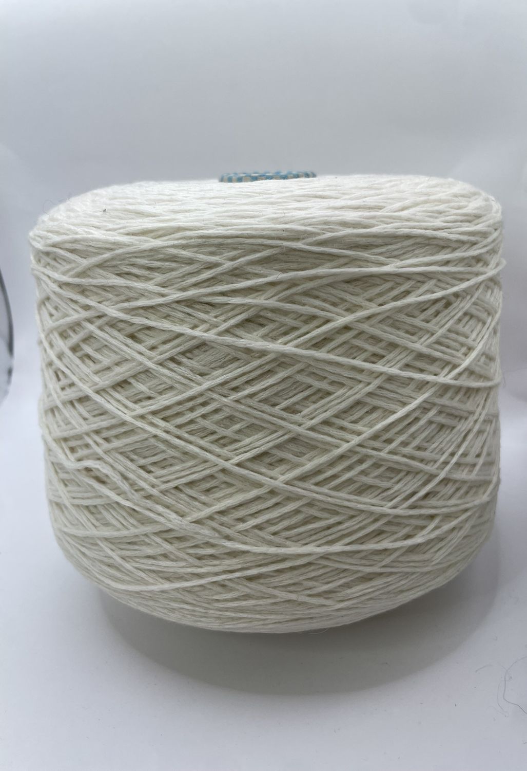 430 gr EXCLUSIVE CARRIAGGI LUXURY Cashmere PIUMA,  CHAIN YARN, 320 m/100 gr, 100% cashmere, ecru