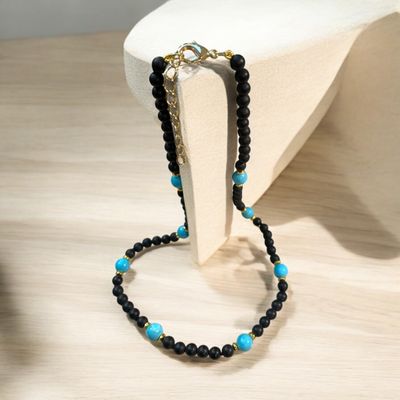 Collana in onice e howlite turchese