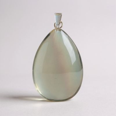 PENDENTE A GOCCIA IN FLUORITE