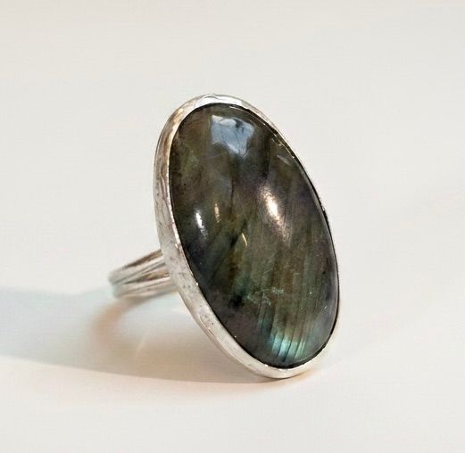 ANELLI ESCLUSIVI CON PIETRE DI LABRADORITE