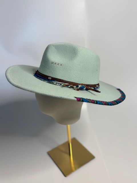 Fedora wax
