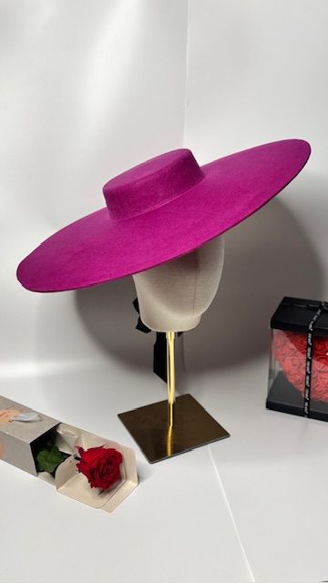 Chapeau première dame rose