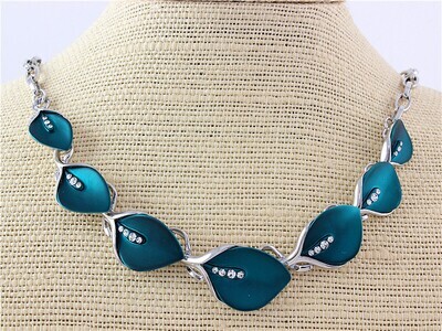 Turquoise Lily Necklace