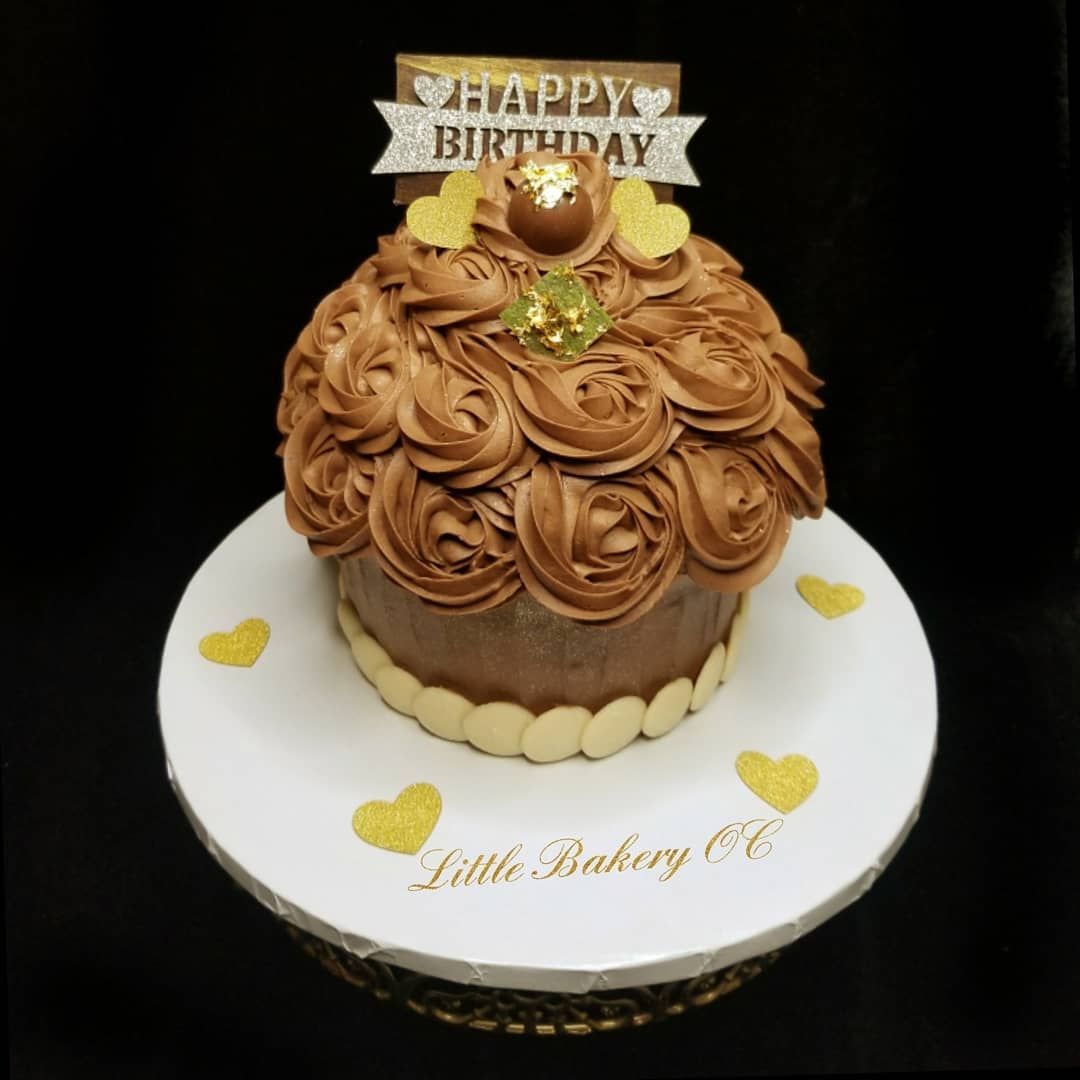Adult Smash Cakes - Celebrate big with a little smash!