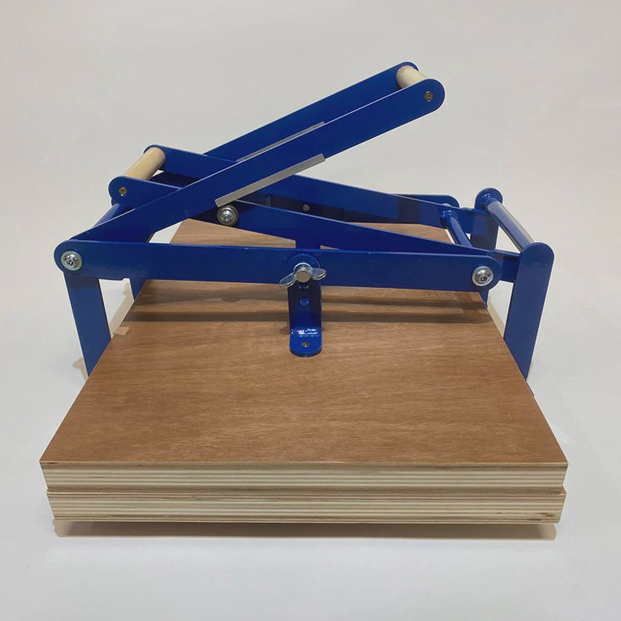Woodzilla Press 19"x 12.5" Blue