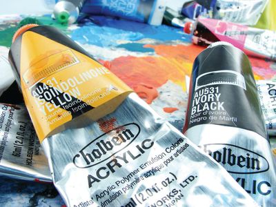 Holbein Heavy Body Acrylics