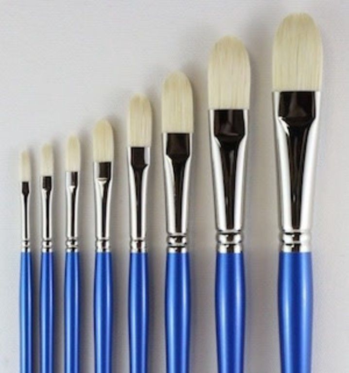 Heinz Jordan Finest Hog Bristle Filbert Brush Size 4